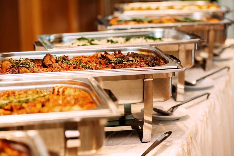 Catering trays and family events at Agora